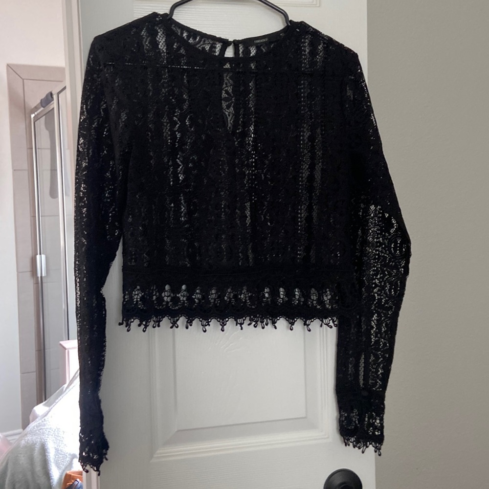 Lace crop top